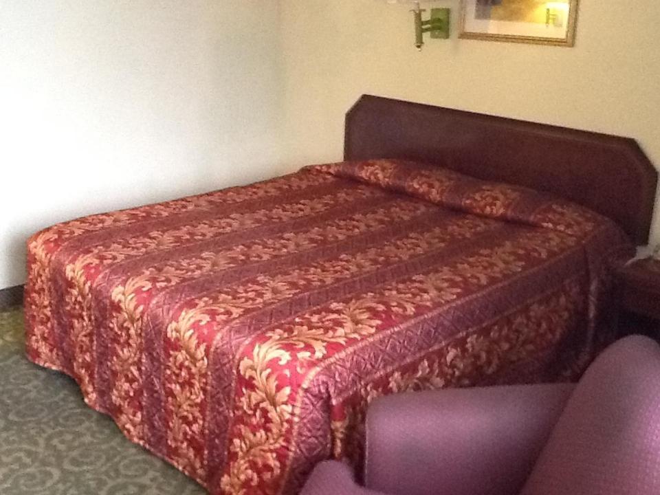 Regency Inn And Suites บาล์ดวินพาร์ค ภายนอก รูปภาพ
